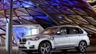 BMW представили первый серийный гибрид - X5 xDrive40e