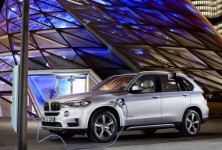 BMW представили первый серийный гибрид - X5 xDrive40e