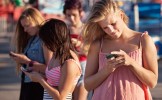 Доказано, что смартфоны делают человека глупее