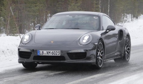 В сети появилось фото обновленного Porsche Turbo 911 S