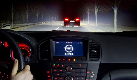 Opel предлагает управлять фарами с помощью взгляда