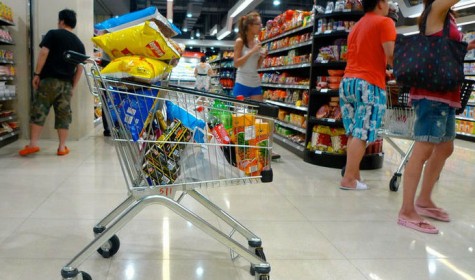Люди делают больше покупок из-за чувства голода