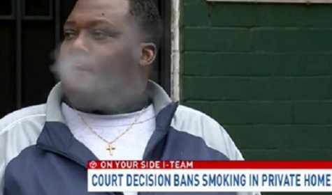 Суд не разрешил американцу курить в собственном доме
