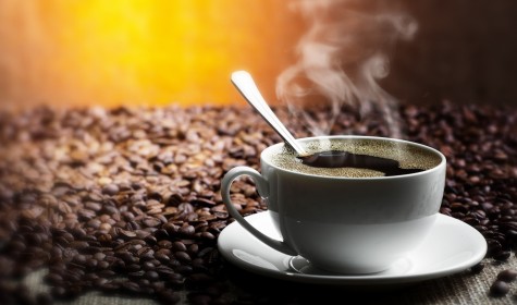 Выяснилось, почему натуральный кофе полезней растворимого