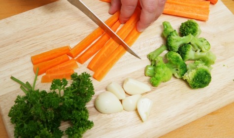 Выяснилось, как получить от моркови и брокколи больше пользы