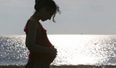 Медики объяснили, зачем беременным женщинам общаться с будущим ребенком
