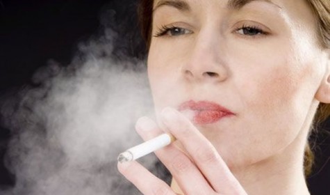 Чем чревато курение для женщин среднего возраста
