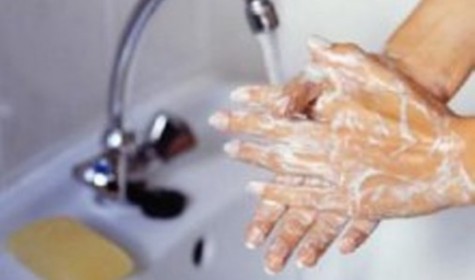 Стало известно, для чего нужно мыть руки перед едой