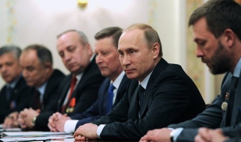 России нужна последовательная борьба с проявлениями экстремизма, считает Путин
