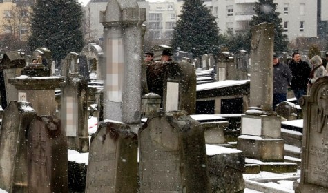 Антисемитский акт вандализма заслуживает наказания, считает Олланд