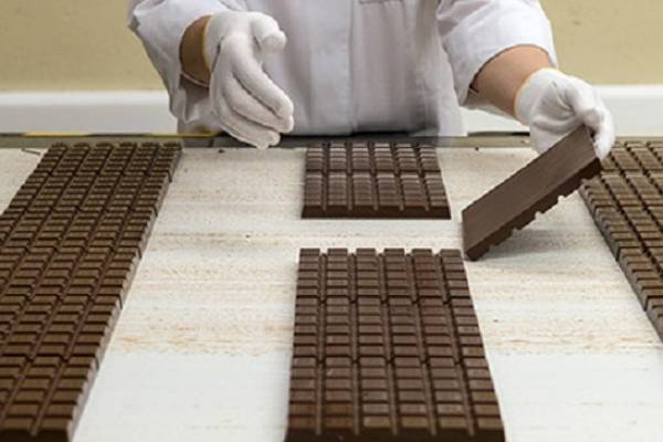 Ученые выяснили причину образования белого налета на шоколаде