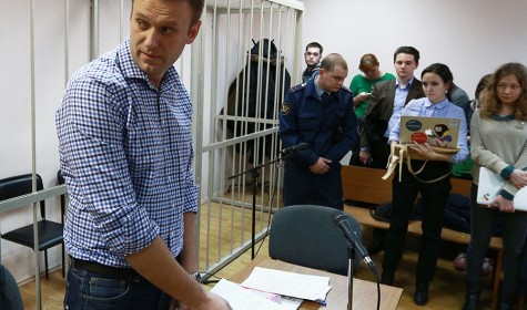 Гособвинение требует для братьев Навальных 8 и 10 лет тюрьмы