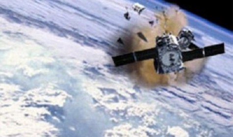 На орбите Земли взорвался военный спутник США