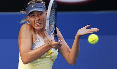 Мария Шарапова победив соотечественницу вышла в третий круг на Australian Open